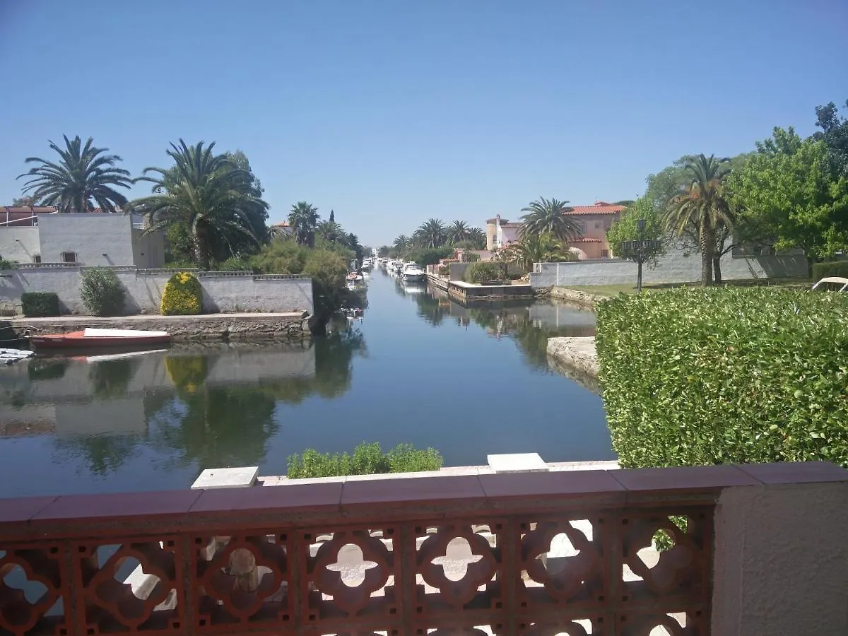 Ferienwohnung Port La Sardana Empuriarent Empuriabrava Spanien